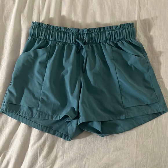 Athleta girl shorts - Picture 1 of 3